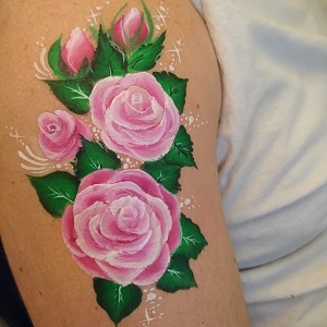 arm painting roses